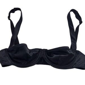 Skims demi cup underwire bra.